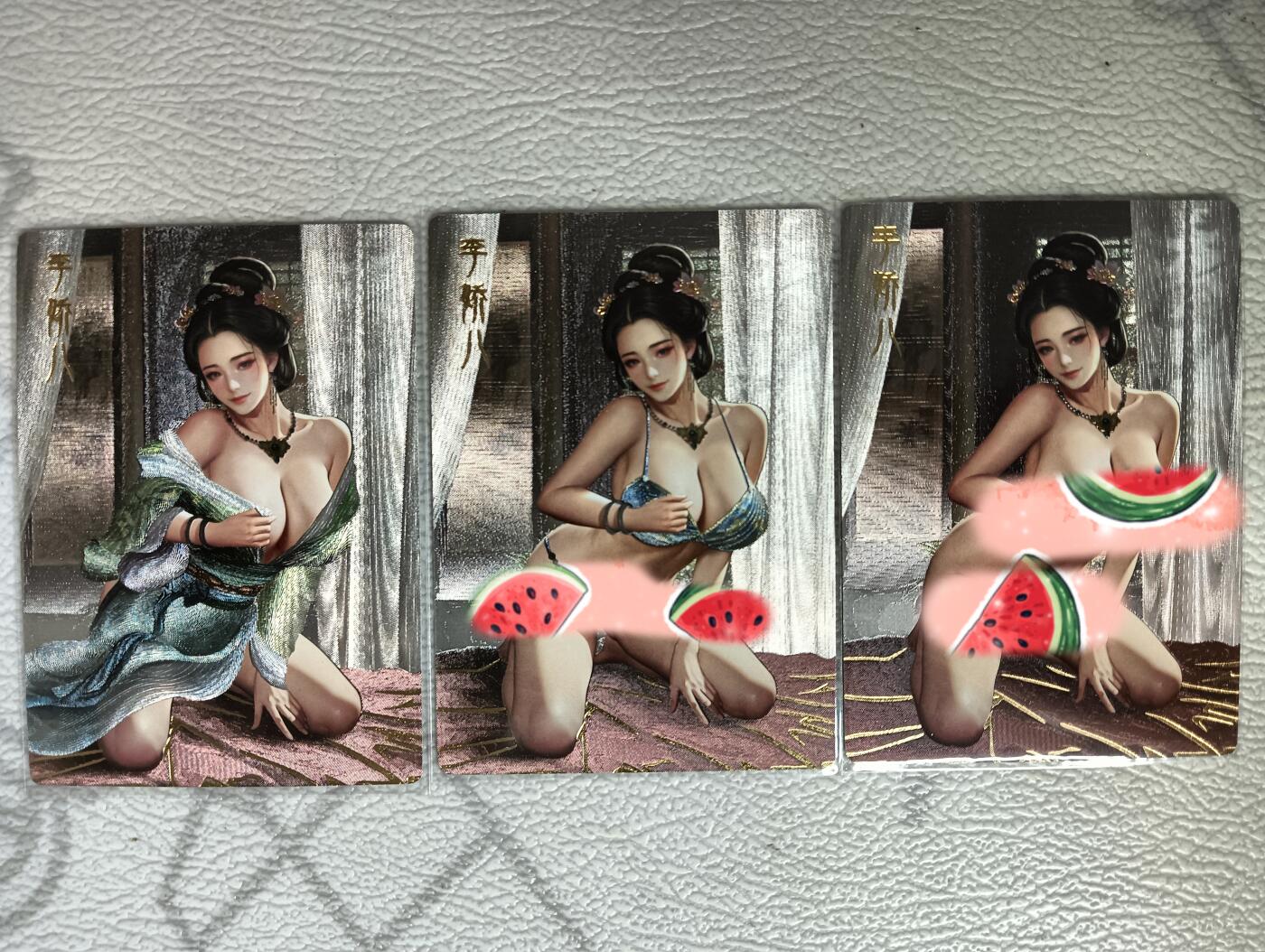 花开卡拍第29期（品控勿拍!!!拍品不寄存，运费5元，自制卡难免瑕疵，可能存在轻微撞角爆边等出厂瑕疵，品控介意勿拍！） 卡颜月色JPM粗闪三渐变，第三张艺术版