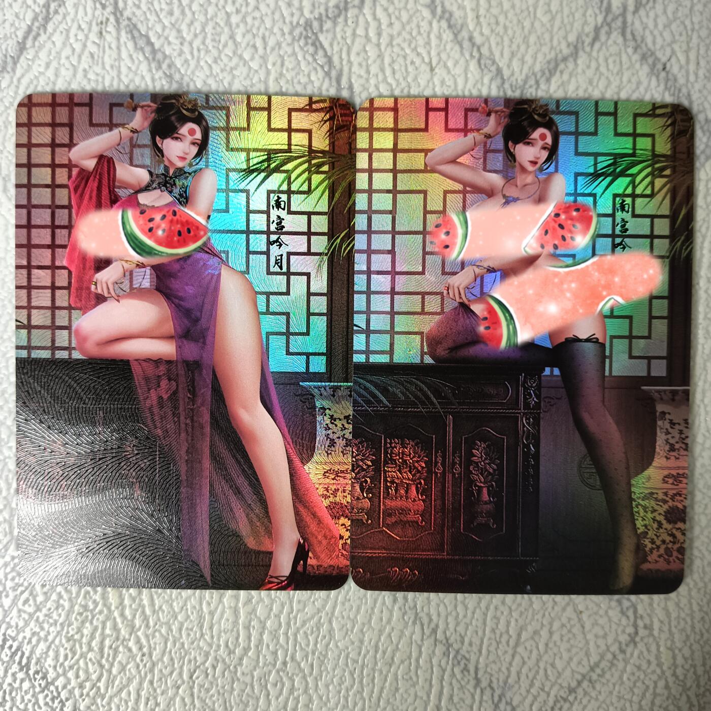 花开卡拍第29期（品控勿拍!!!拍品不寄存，运费5元，自制卡难免瑕疵，可能存在轻微撞角爆边等出厂瑕疵，品控介意勿拍！） 嘎嘎鸭艺术对卡 南宫吟月02 折光彩闪