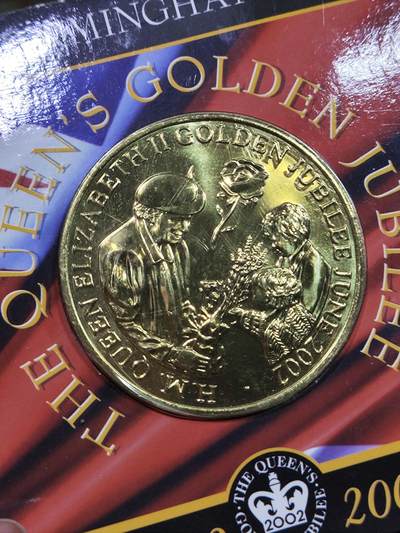 外币收藏 英国伯明翰铸币厂2002年英国女王伊丽莎白二世加冕登基50周年(金禧)纪念章.直径50mm