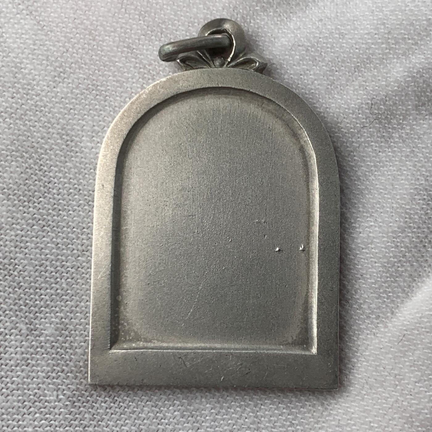 掌中浮雕-藏着的欧洲第031场 比利时世博会银章吊坠，22*28mm，10g