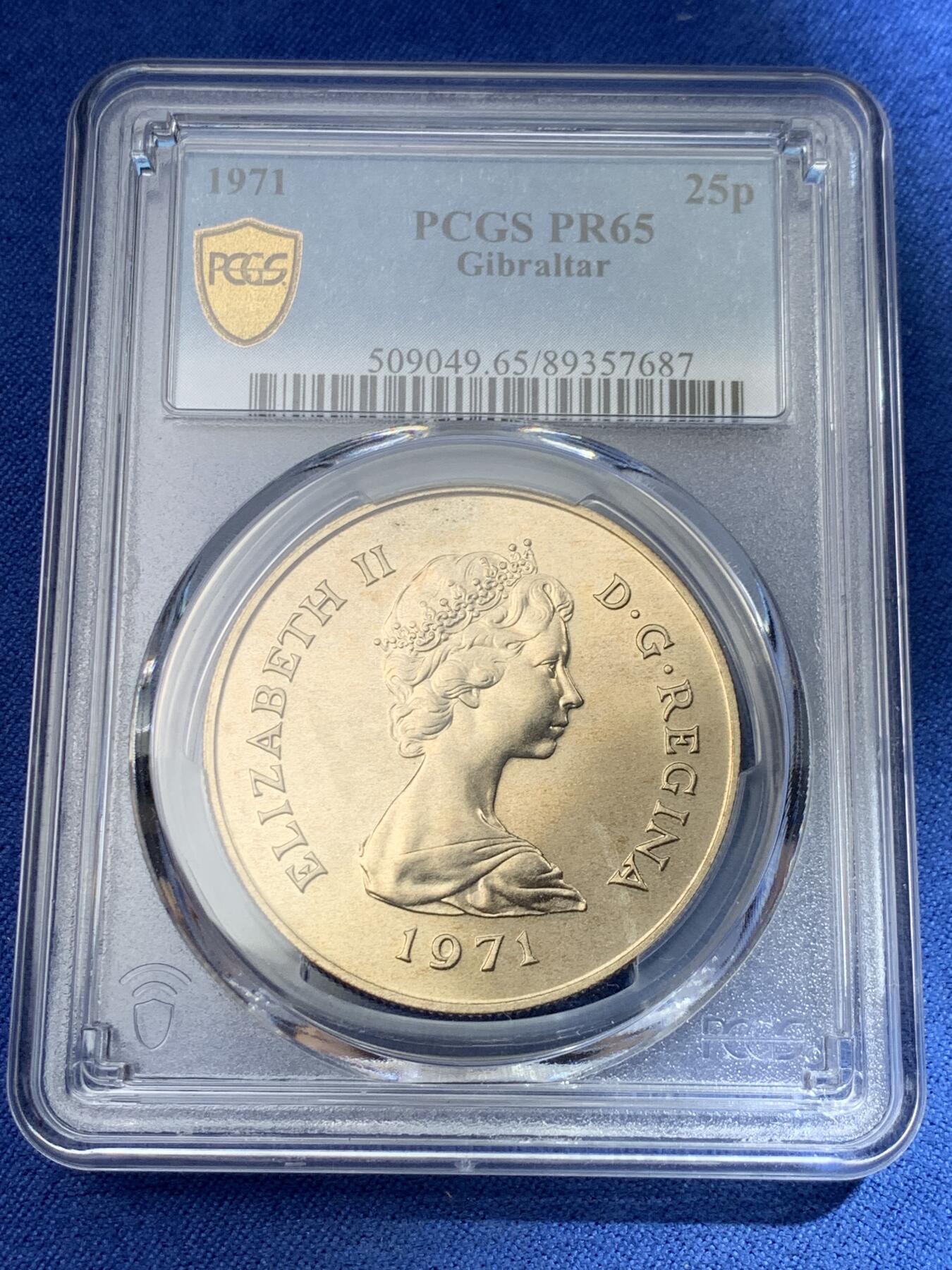 《竞宝斋》第398场 周日，周一，2场连拍 （全场包邮） PCGS-PR65 1971直布罗陀25p大猩猩 是银质的精制版 不是普通的镍版 非常少见 之前HA上PR64的拍了55美金