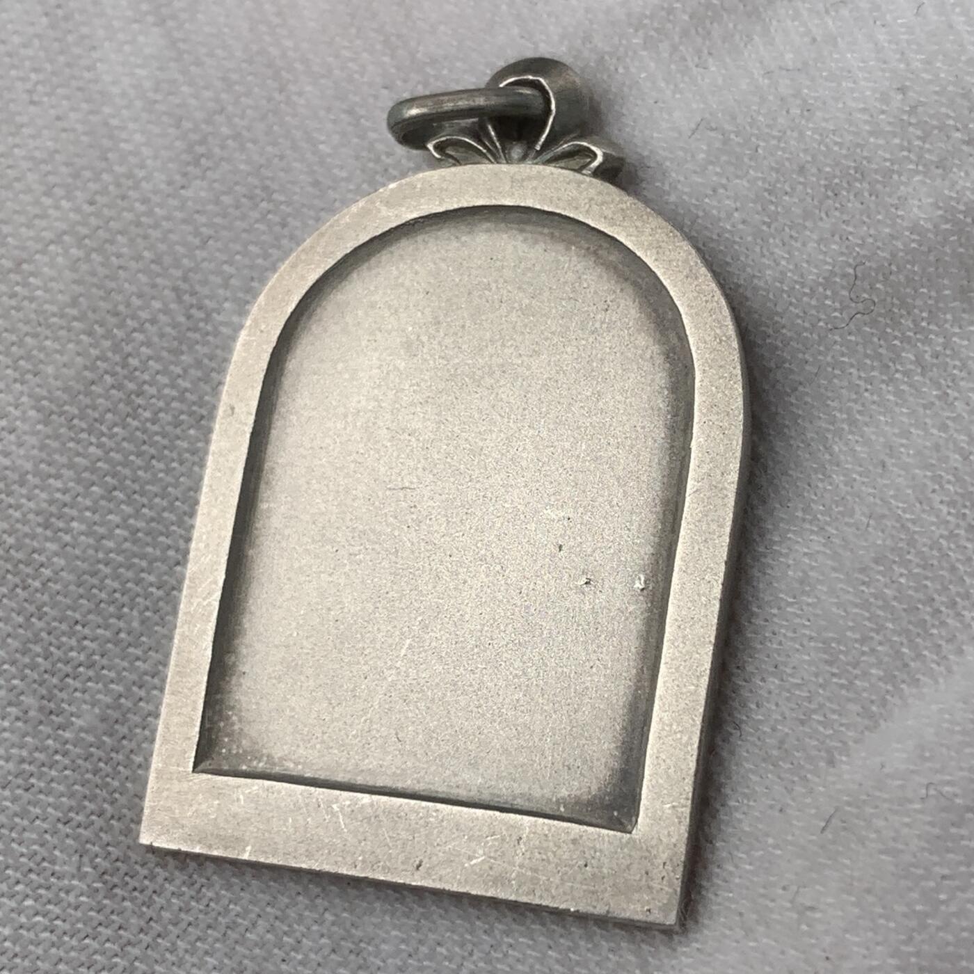 掌中浮雕-藏着的欧洲第031场 比利时世博会银章吊坠，22*28mm，10g