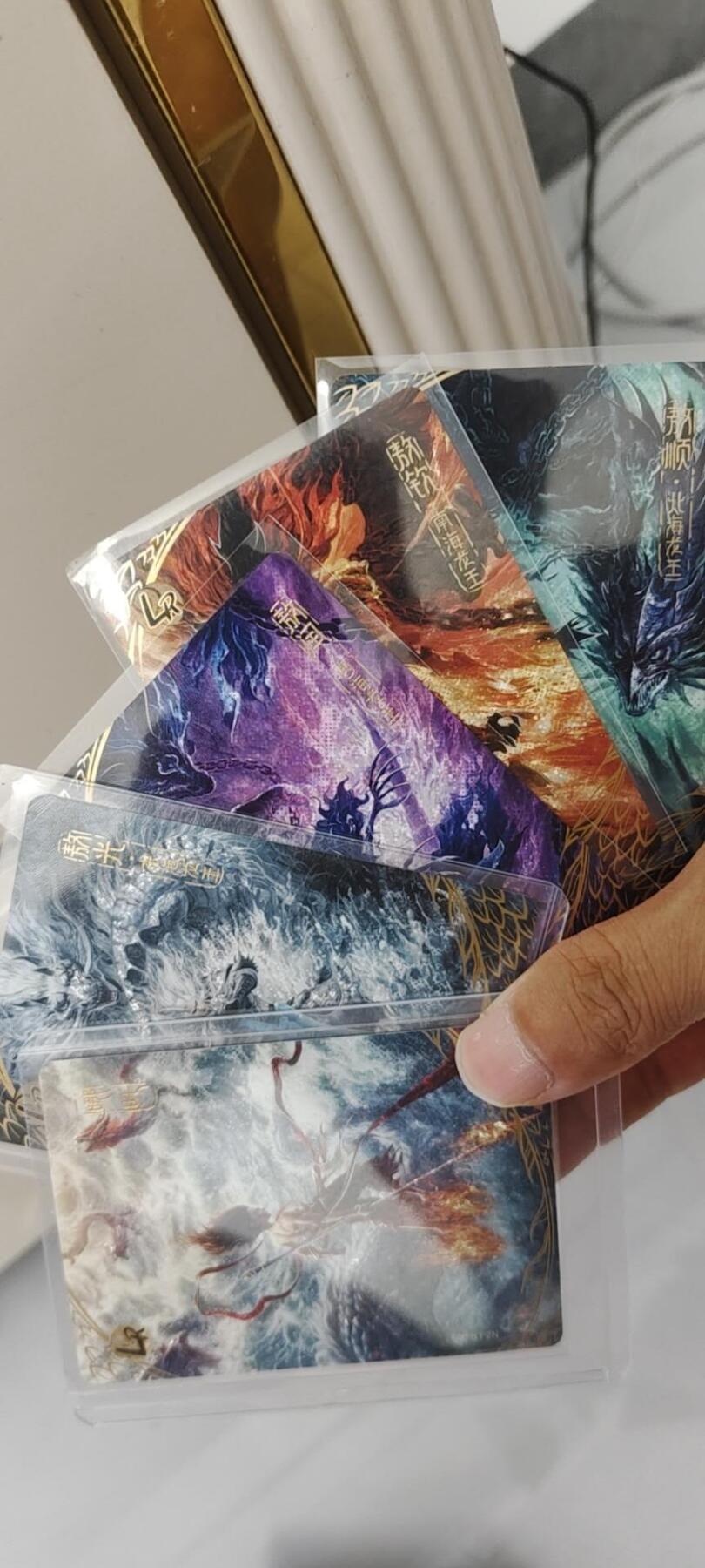 秋原瞳的小店第十七期（摘西瓜的季节，你是否还能记得那个熙熙攘攘月光下的自己）