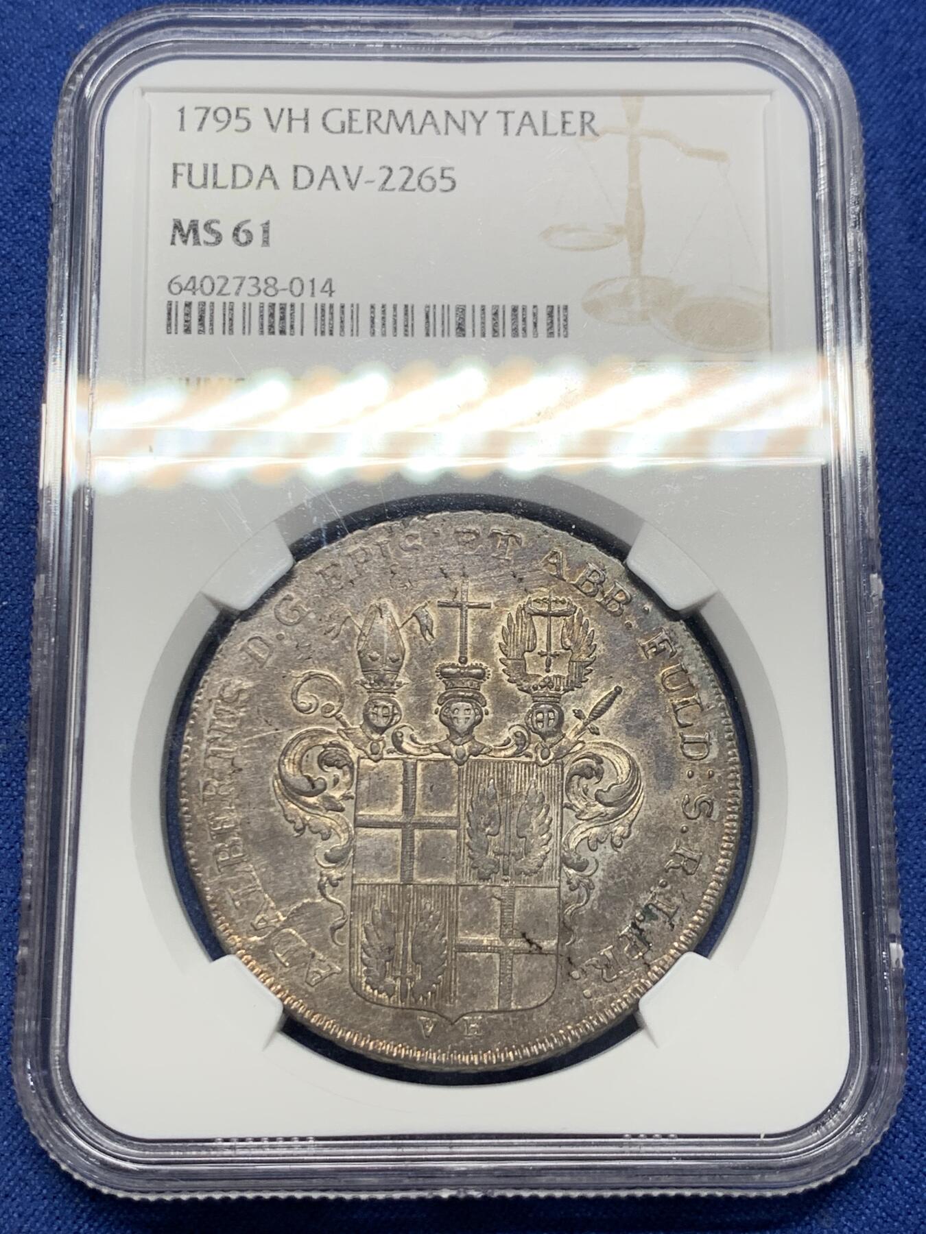 《竞宝斋》第398场 周日，周一，2场连拍 （全场包邮） NGC MS61 德国 1795年 富尔达 泰勒大银币 经典品种 徽章 包浆 都非常精美