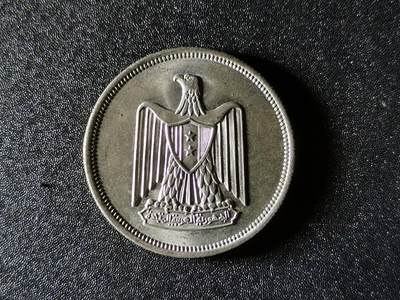 精美卫国战争胜利系列纪念钞币以及世界各国钱币专场 - M10精品埃及阿联银币10皮阿斯特