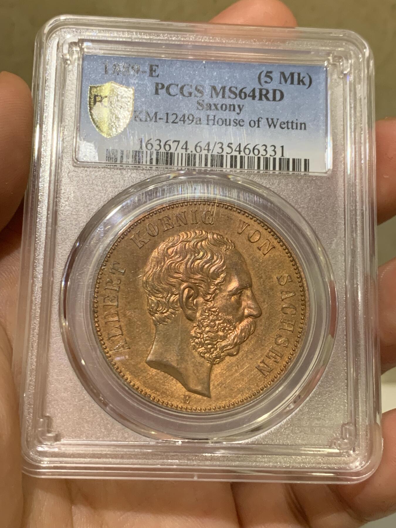 《竞宝斋》第398场 周日，周一，2场连拍 （全场包邮） PCGS MS64RD德国萨克森1889年韦廷王朝800周年5马克铜币 P盒唯一一枚一百多年的RD全铜光