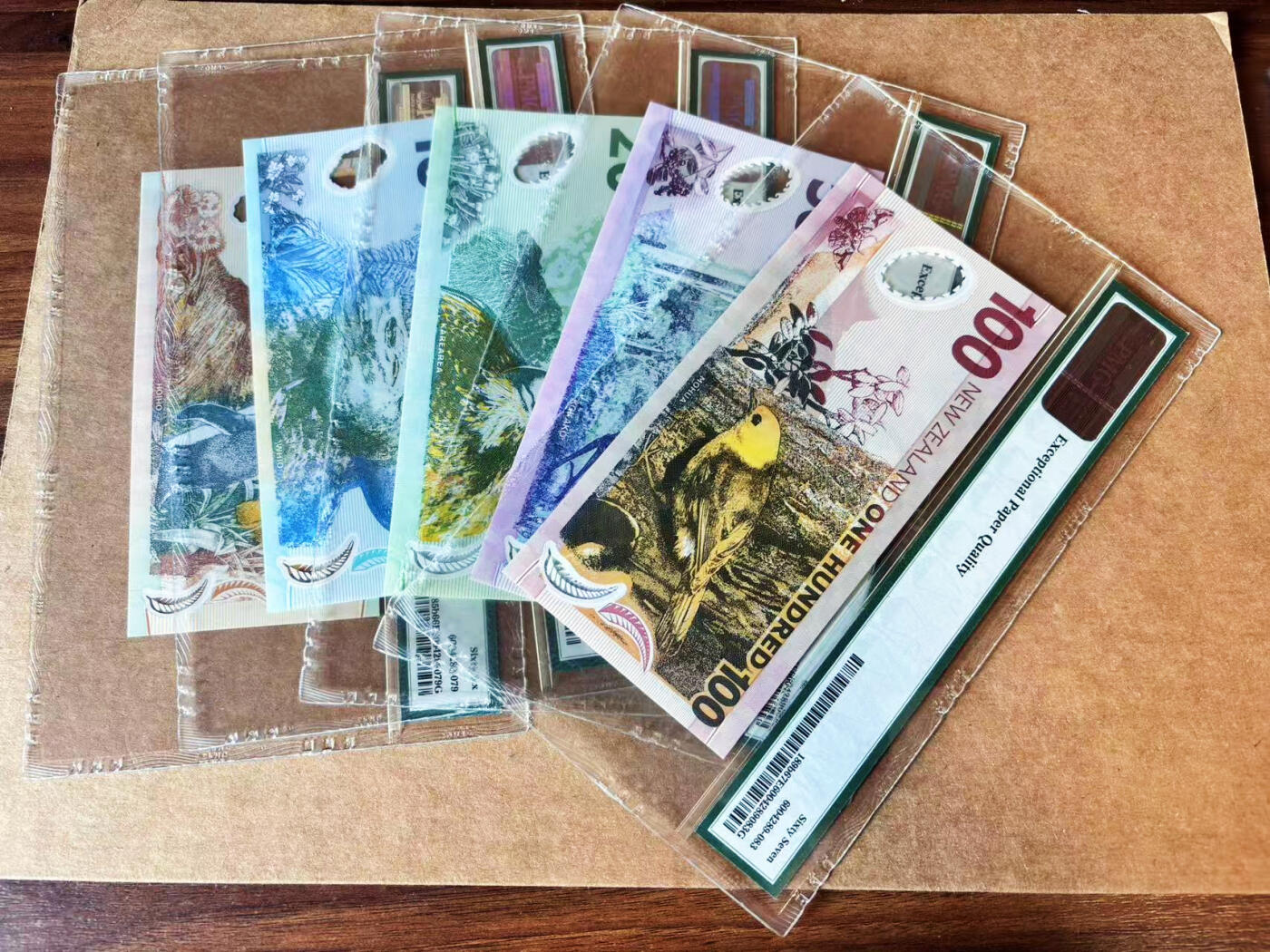 【七百期大拍 拍品火热征集中】✨Blue Auction 世界纸币精拍第690期【精】 【一组5张 AA冠181全同小号】新西兰 2003-09年5-100元 PMG67EPQ-65EPQ 