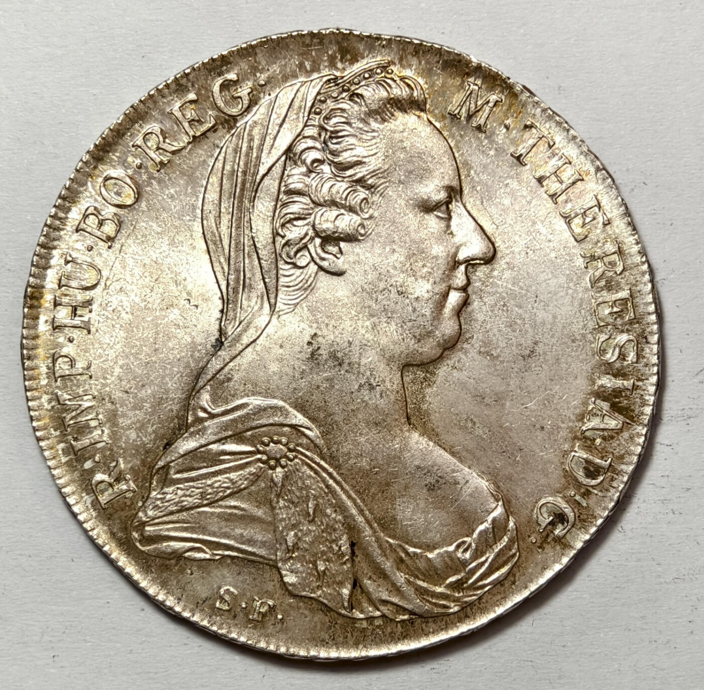 紫瑗钱币——第570期 奥匈帝国 1780年 特蕾莎·玛格丽特 大奶妈 1泰勒 银币 后铸 带彩