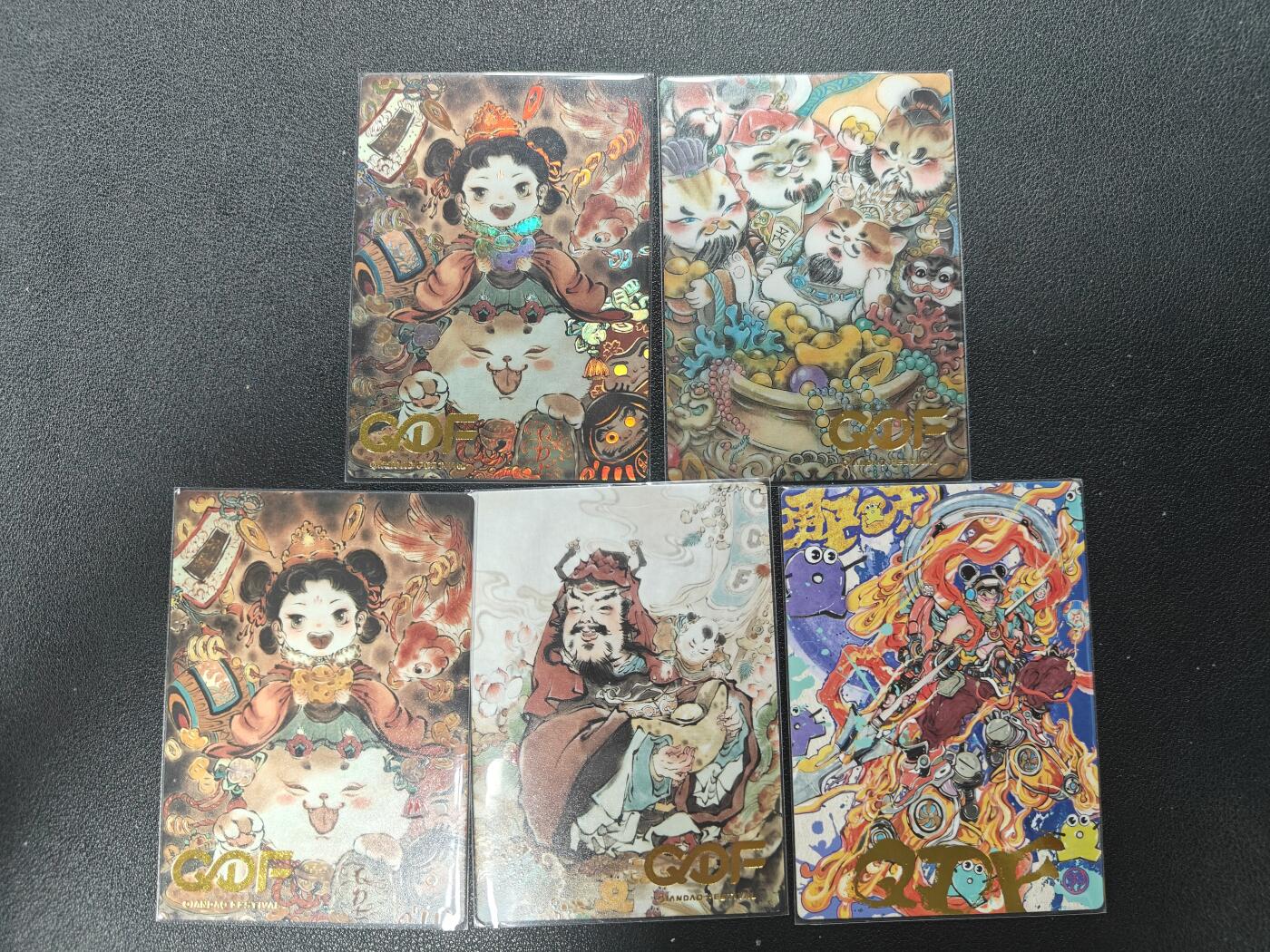 天玑星卡拍第一百零二期《7.7周一截拍》持续收拍收评中 满赠卡需备注 卡德曼 QDF纪念卡 五张 其中彩闪小财神 182/300