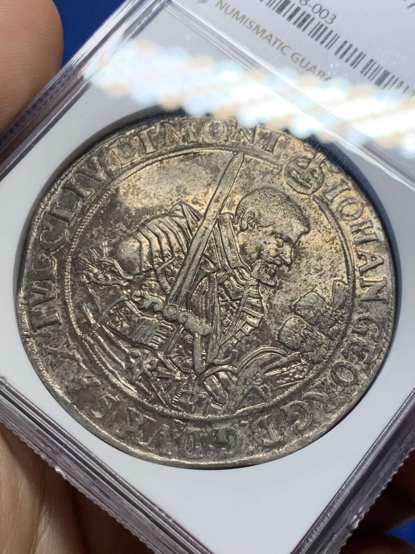 《竞宝斋》第398场 周日，周一，2场连拍 （全场包邮） NGC AU58 德国 1651年 萨克森 持剑武士泰勒大银币 17世纪的经典品种