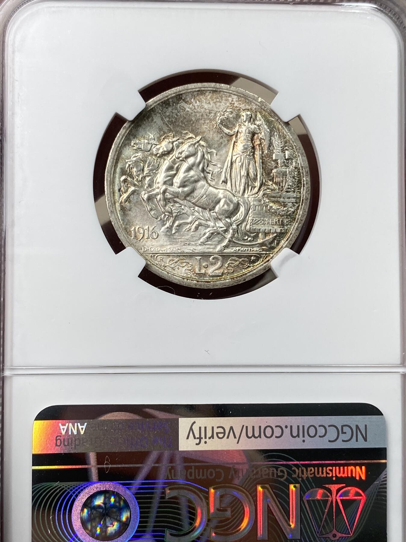 万国钱币拍卖第049期（万国夏季大拍） NGC MS64 1916年意大利埃马努埃莱三世马车2里拉 罗马式浮雕感油然而生 深五彩藏品级状态