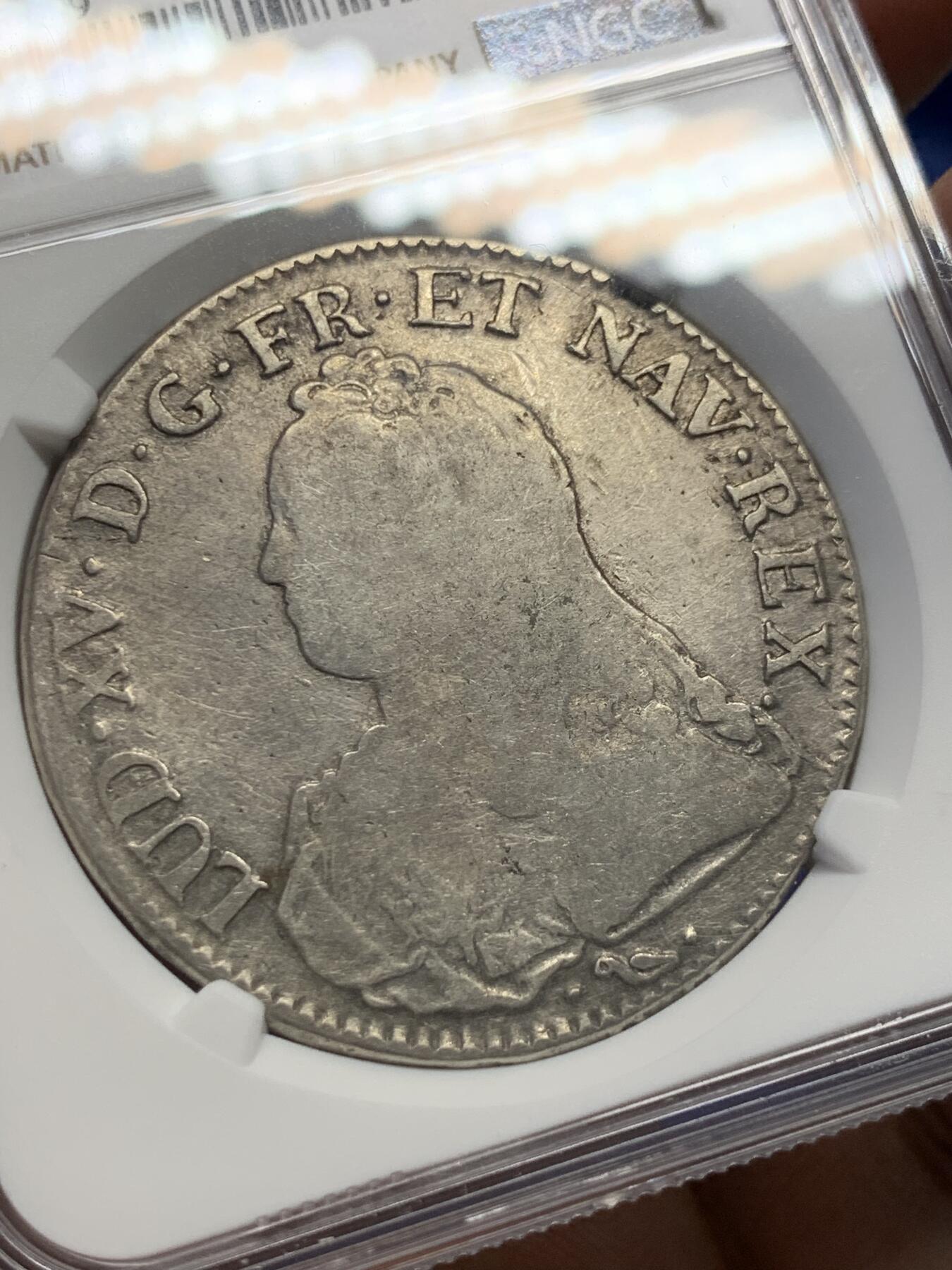 《竞宝斋》第398场 周日，周一，2场连拍 （全场包邮） 唯一冠军分 NGC-F12 法国 1734年 1埃居银币 L厂 该年该厂唯一出分，出分不易