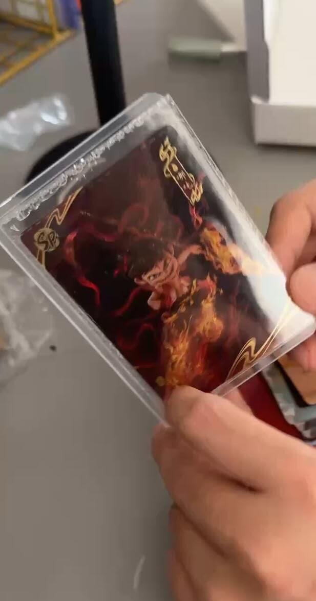 秋原瞳的小店第十七期（摘西瓜的季节，你是否还能记得那个熙熙攘攘月光下的自己） 卡游哪吒原膜sp哪吒001.卡机直发货，第一次给最懂的你