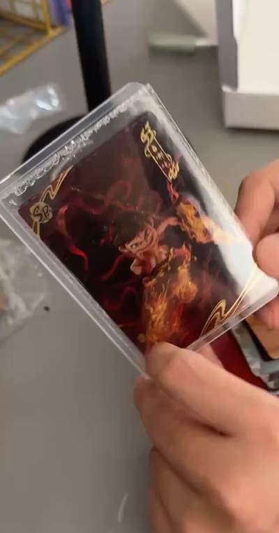 秋原瞳的小店第十七期（摘西瓜的季节，你是否还能记得那个熙熙攘攘月光下的自己） - 卡游哪吒原膜sp哪吒001.卡机直发货，第一次给最懂的你