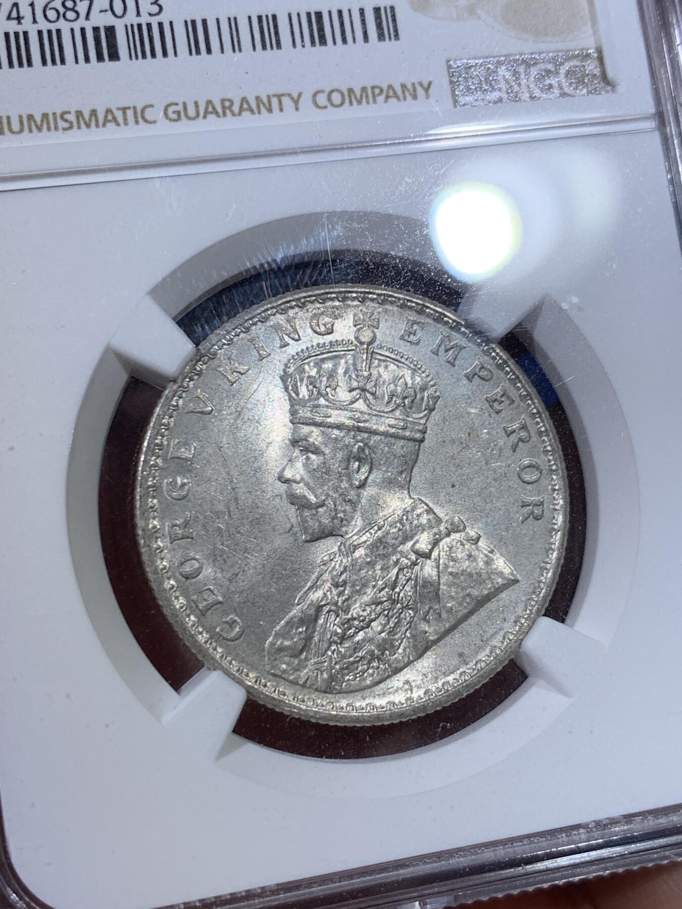 《竞宝斋》第398场 周日，周一，2场连拍 （全场包邮） NGC-MS62 1920C英属印度乔治五世一卢比银币