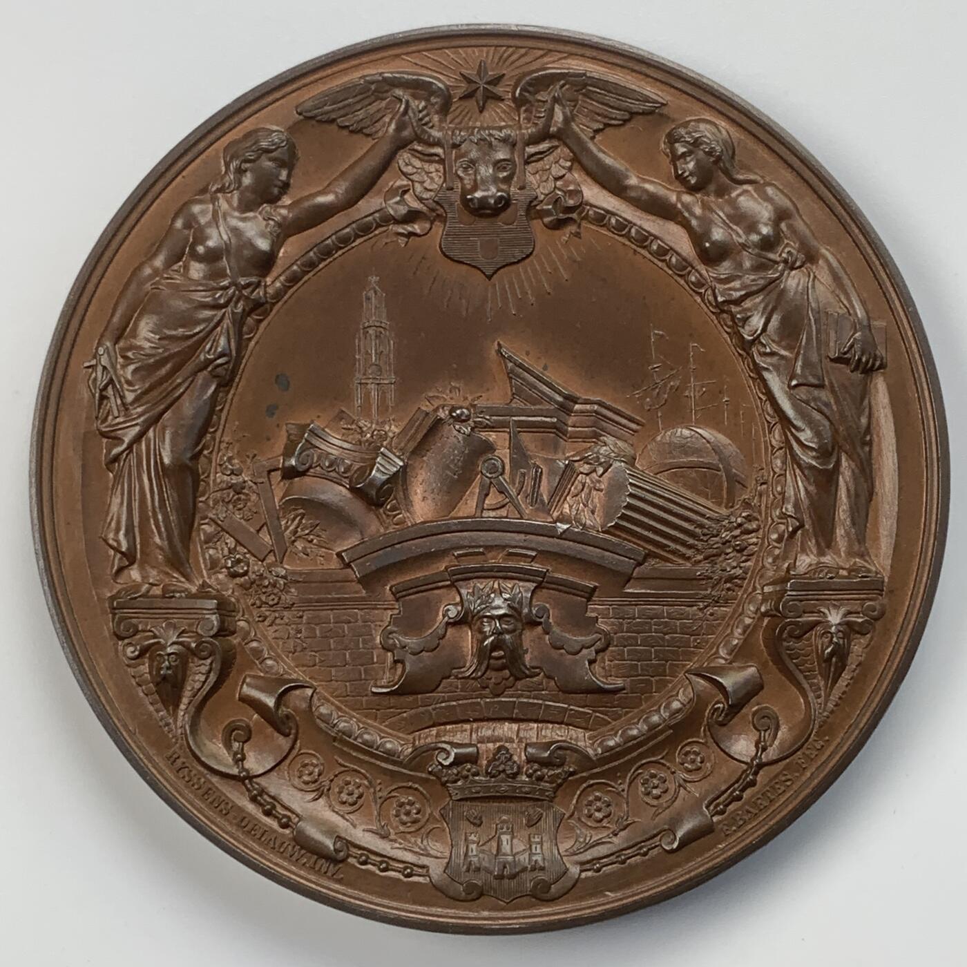 掌中浮雕-藏着的欧洲第031场 1907年比利时安特卫普皇家建筑师协会铜奖章，80mm