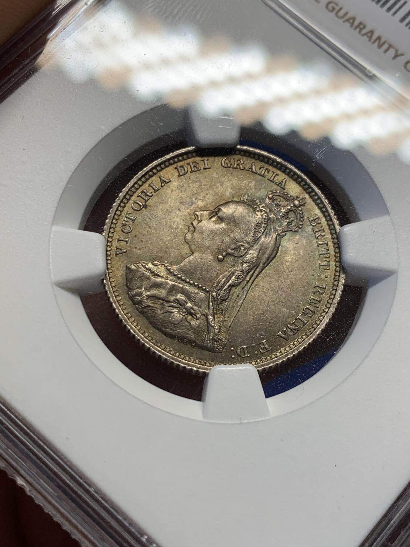 《竞宝斋》第398场 周日，周一，2场连拍 （全场包邮） NGC MS63 英国 1887年 维多利亚高冠 1先令银币 原味深包浆