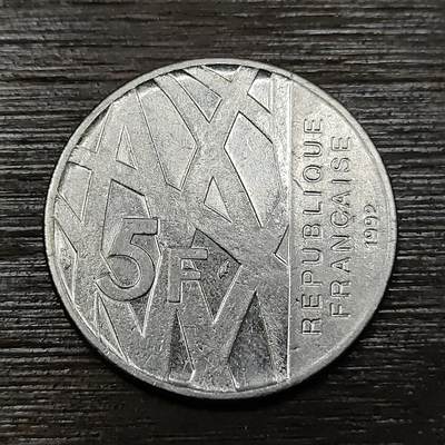 【铜匠收藏】★第123场★散币场，无佣金，30包邮。不满30元，支付5元运费。《接受代拍 代送NGC评级》 - 法国 1992年 5法郎 孟德斯逝世10周年 人物纪念币铜镍币