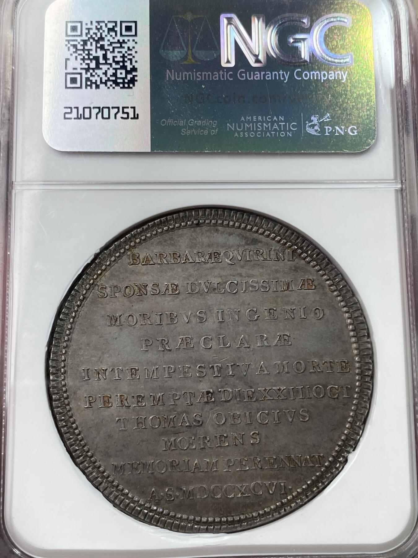万国钱币拍卖第049期（万国夏季大拍） NGC MS62 1796年意大利托斯卡纳地区奥尔恰诺-皮萨诺邦领主托马索·奥比齐悼念亡妻SCUDO大银 末代奥尔其恰诺侯爵，贵族铸币，弗洛伦萨造币厂代铸，十多年来NP唯一一枚MS记录，仅有一枚标注了FDC的同品种裸币拍了8800欧落槌，到手合人民币8.8万。珍惜度RRRR