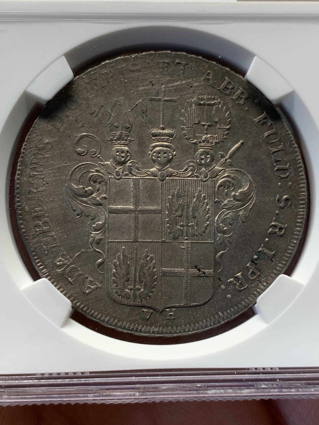 《竞宝斋》第398场 周日，周一，2场连拍 （全场包邮） NGC MS61 德国 1795年 富尔达 泰勒大银币 经典品种 徽章 包浆 都非常精美