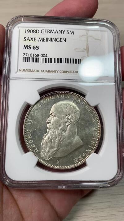 万国钱币拍卖第049期（万国夏季大拍） NGC MS65 1908年德国萨克森-梅宁根乔治二世亲王长翅流通5马克 十字转光淡包浆 类镜面喷砂质感 乔治二世同时也是著名的世界上第一位导演 NGC冠军分 顶级收藏品质