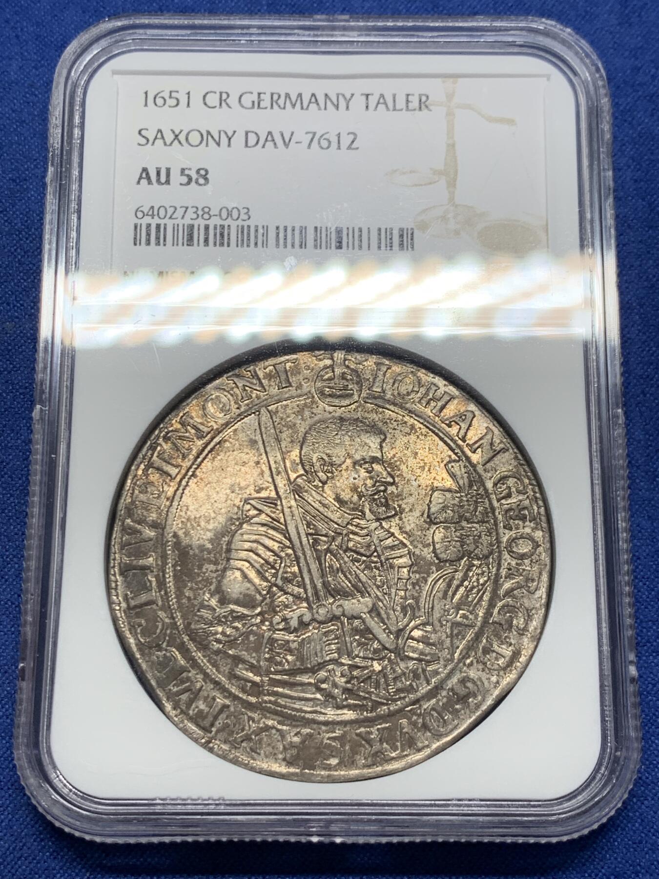 《竞宝斋》第398场 周日，周一，2场连拍 （全场包邮） NGC AU58 德国 1651年 萨克森 持剑武士泰勒大银币 17世纪的经典品种