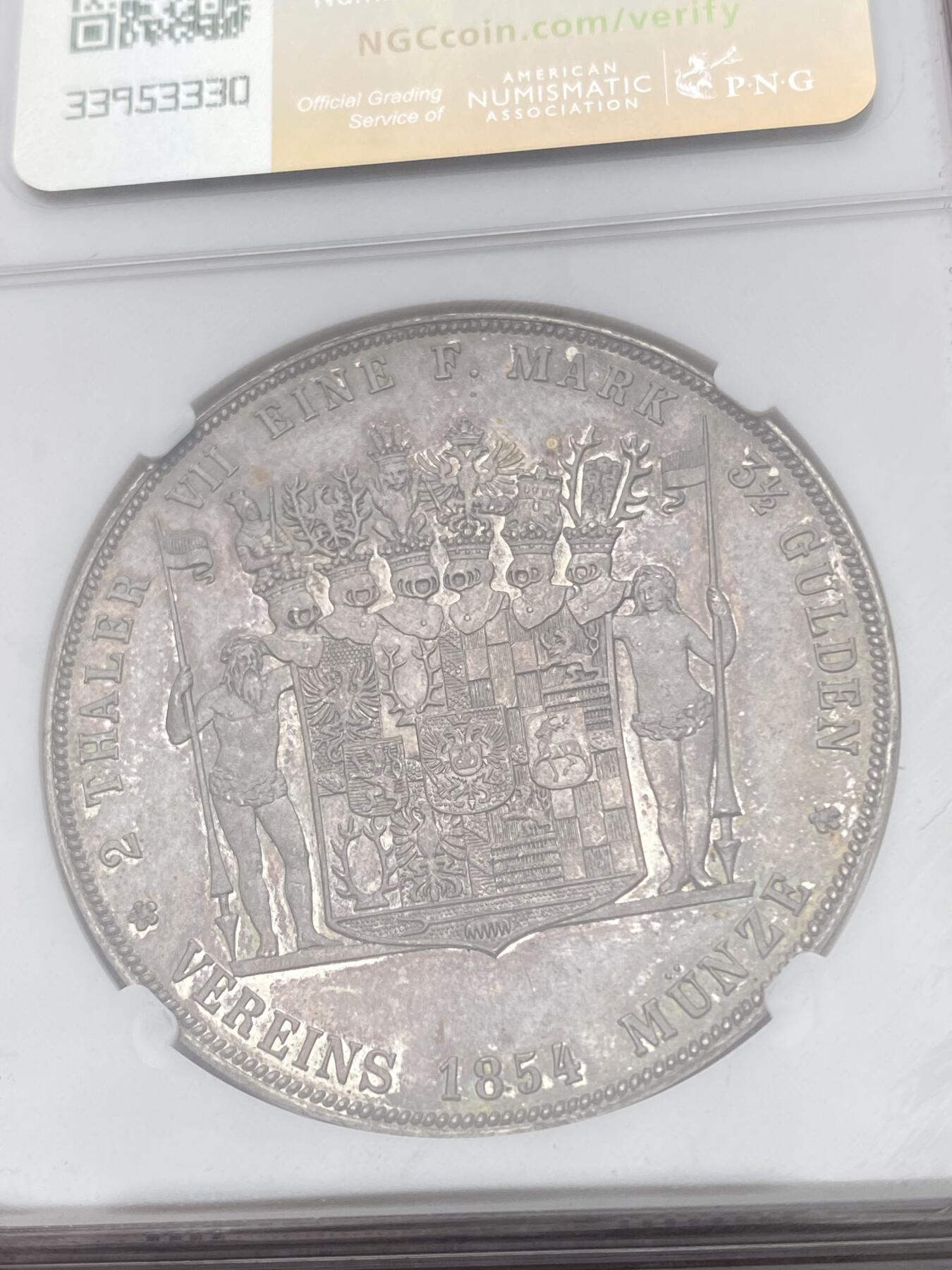 万国钱币拍卖第049期（万国夏季大拍） NGC MS62 1854年德国施瓦茨堡-桑德斯豪森野人流通2泰勒 德邦2泰勒系列中最具人气的品种之一 无论工艺还是设计都堪称德邦2泰勒的巅峰之作  独特的纹章设计令人过目难忘 原味均匀欧陆淡彩 典藏级品质