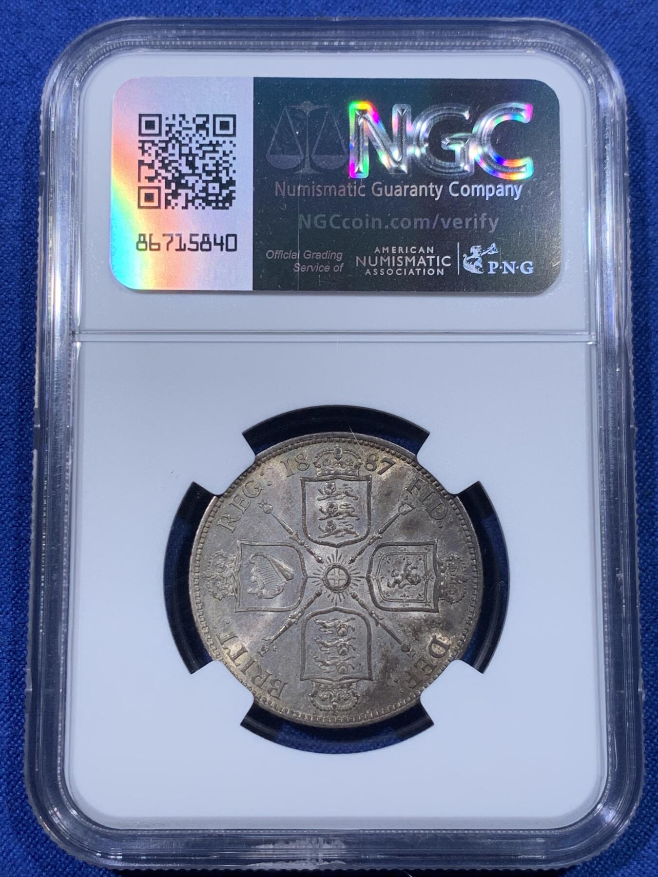 《竞宝斋》第398场 周日，周一，2场连拍 （全场包邮） NGC MS61 英国1887维多利亚弗洛林，正面五彩月牙包浆，带银霜，背面黑彩，正反相得益彰，宛若天边一抹晚霞绚丽