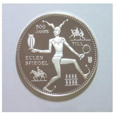 德国2011年 捣蛋鬼提尔+州徽高浮雕精制镀银章 33MM - 德国2011年 捣蛋鬼提尔+州徽高浮雕精制镀银章 33MM
