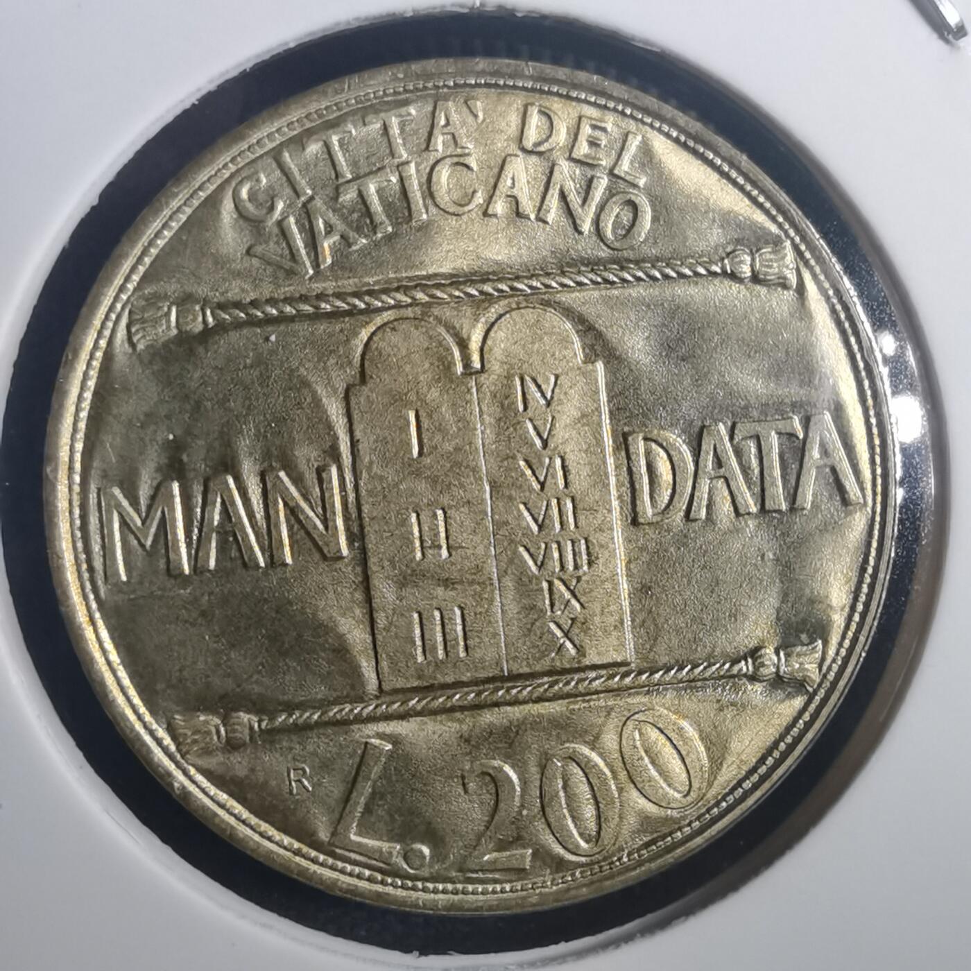 沼泽如烟--第772场 梵蒂冈200里拉纪念币