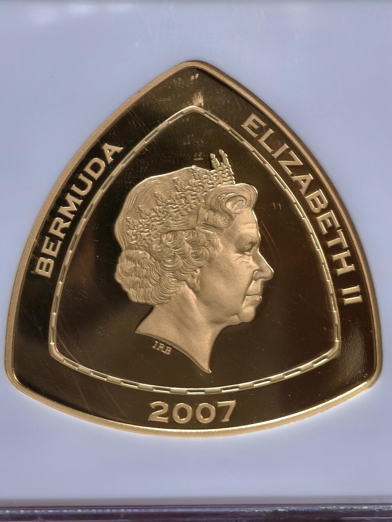 NGC-PF70UC英属百慕大2007年精制帆船三角异形金币