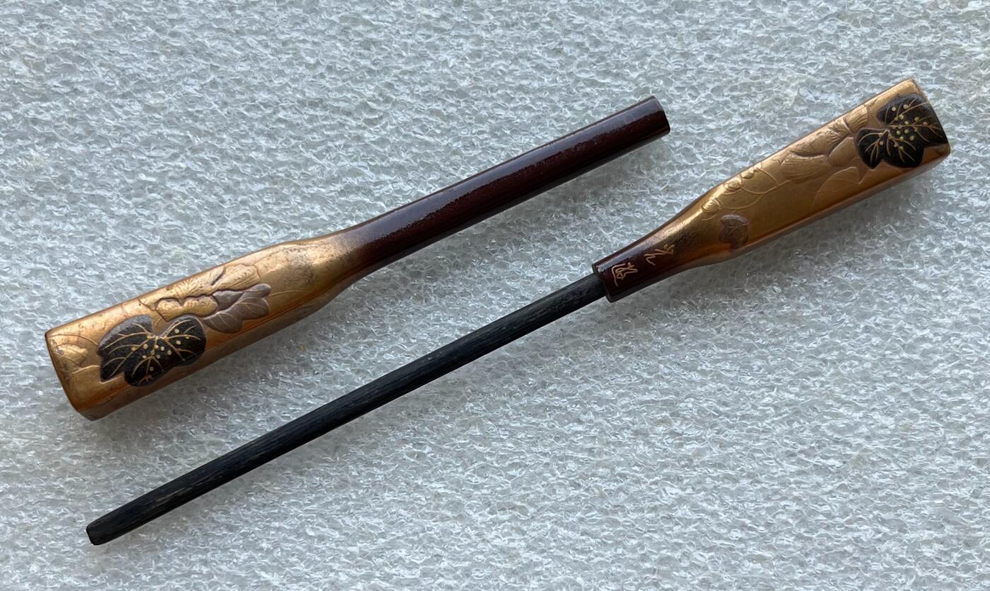外国老铜银币，福在眼前手雕镂空玉牌，历代古钱币（含秦半两、五铢记号钱、常平五铢、会昌开元、南宋钱），彼得堡世界钱币勋章拍卖第129期 日本老的木质漆器发簪，14.5cm