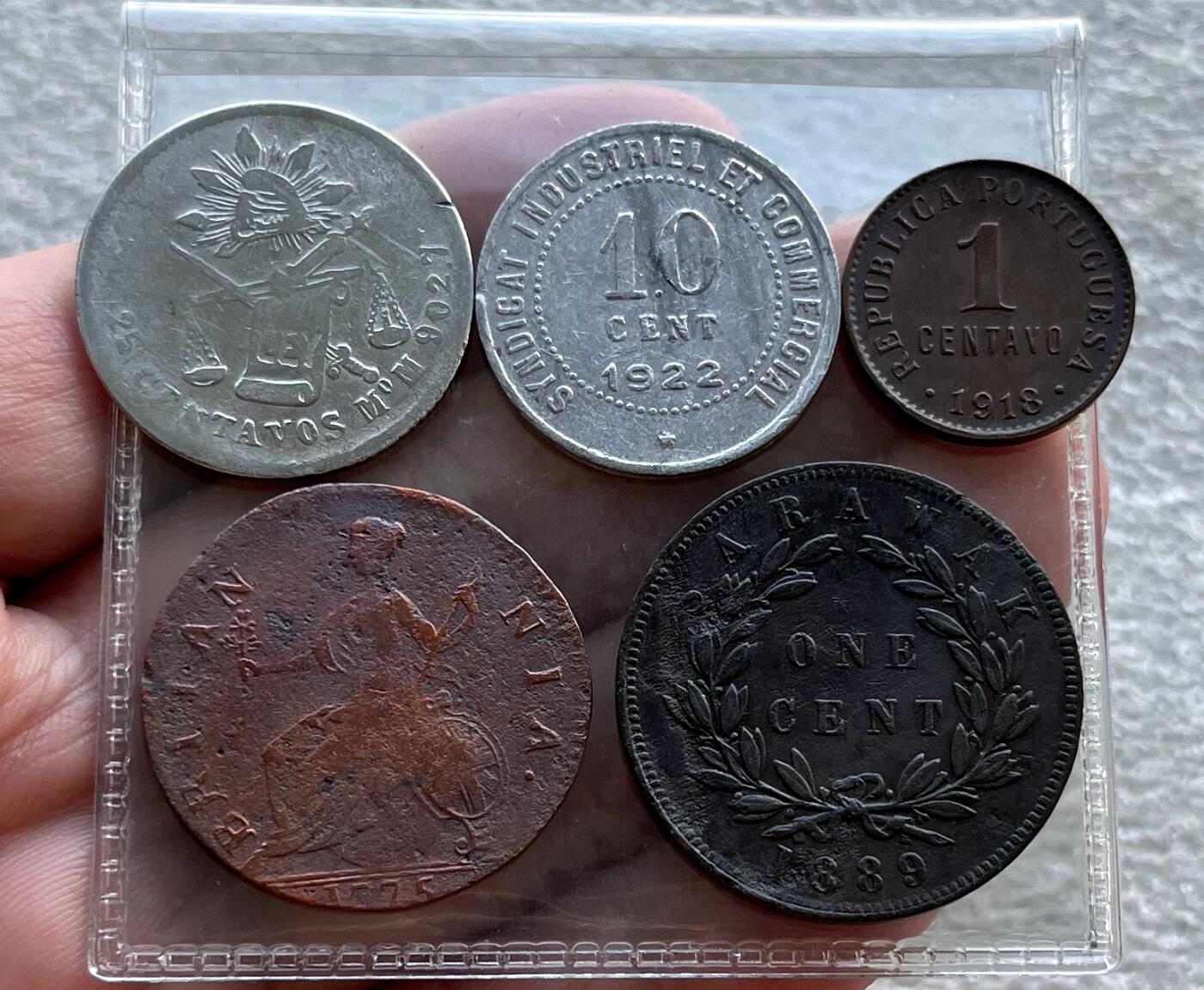 外国老铜银币，福在眼前手雕镂空玉牌，历代古钱币（含秦半两、五铢记号钱、常平五铢、会昌开元、南宋钱），彼得堡世界钱币勋章拍卖第129期 外国老铜银币一组5枚，含：墨西哥1888年鹰洋小银币，法紧铝币、葡萄牙、英国、沙捞越铜币