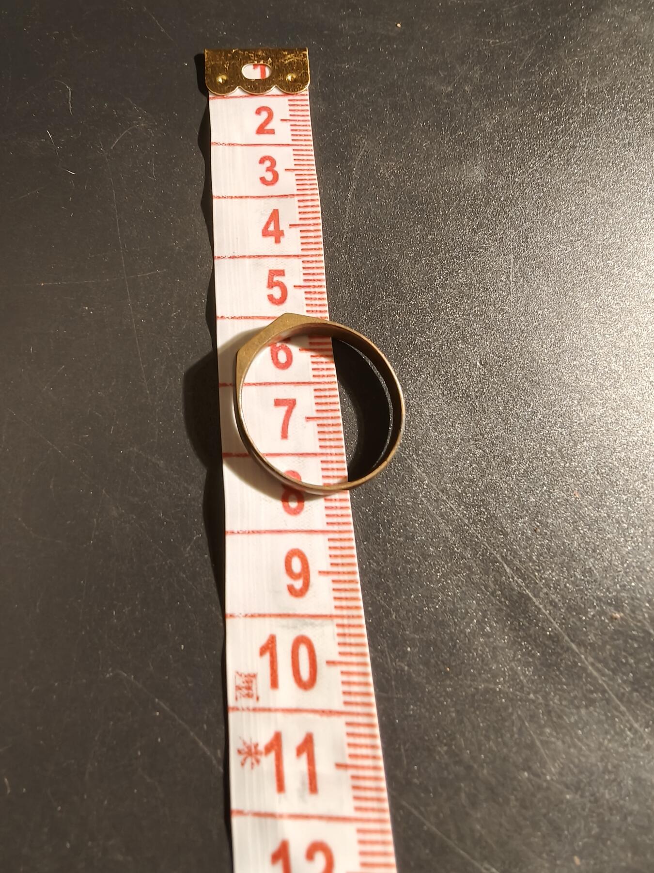 老王徽章第133期 德国一战铁十字风格战地铜戒指    直径24mm   周长85mm
