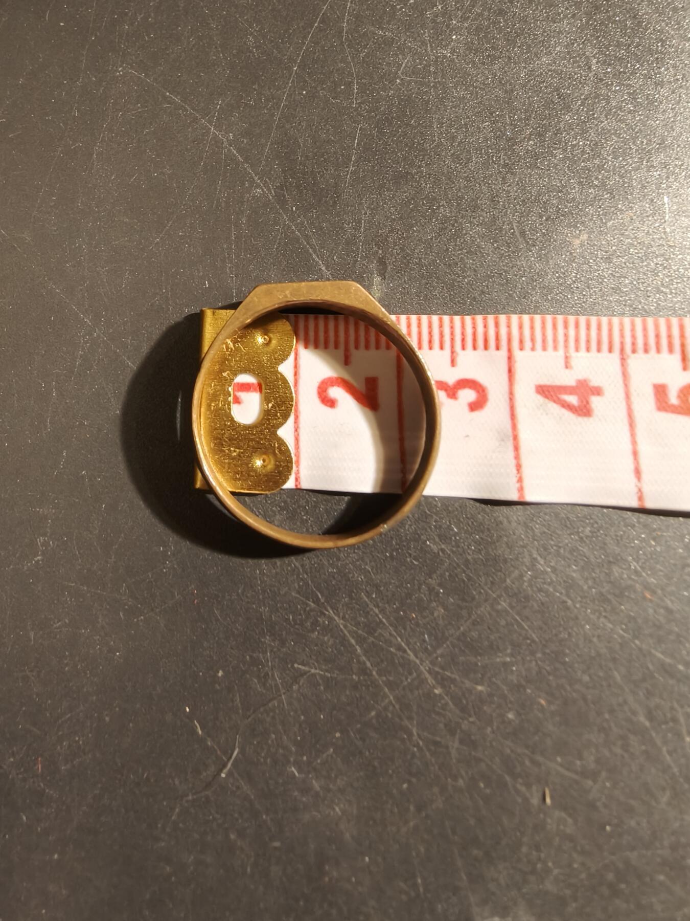 老王徽章第133期 德国一战铁十字风格战地铜戒指    直径24mm   周长85mm