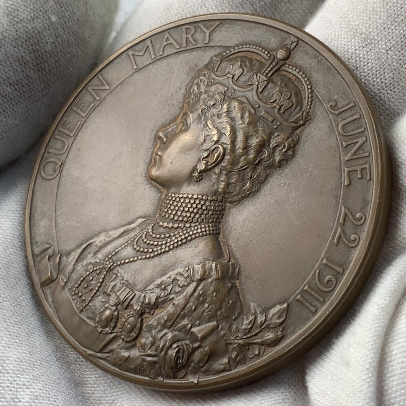 掌中浮雕-藏着的欧洲第031场 1911年英国乔治五世登基纪念铜章，51mm，原盒