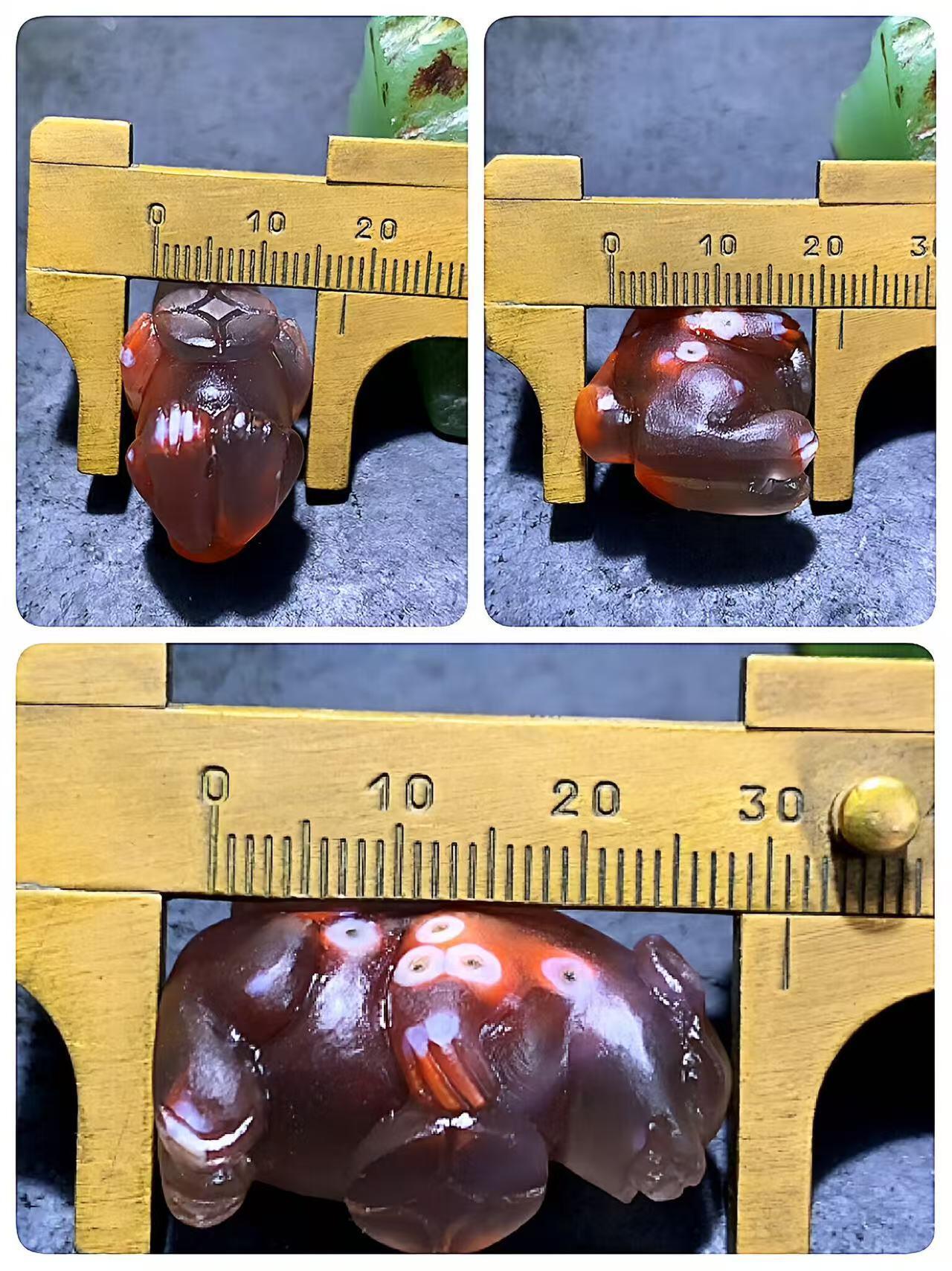 精美亚光罕见黑冻料飘红南红玛瑙手工雕刻鼠来宝吊坠一个，