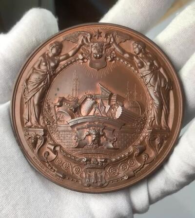 掌中浮雕-藏着的欧洲第031场 1907年比利时安特卫普皇家建筑师协会铜奖章，80mm