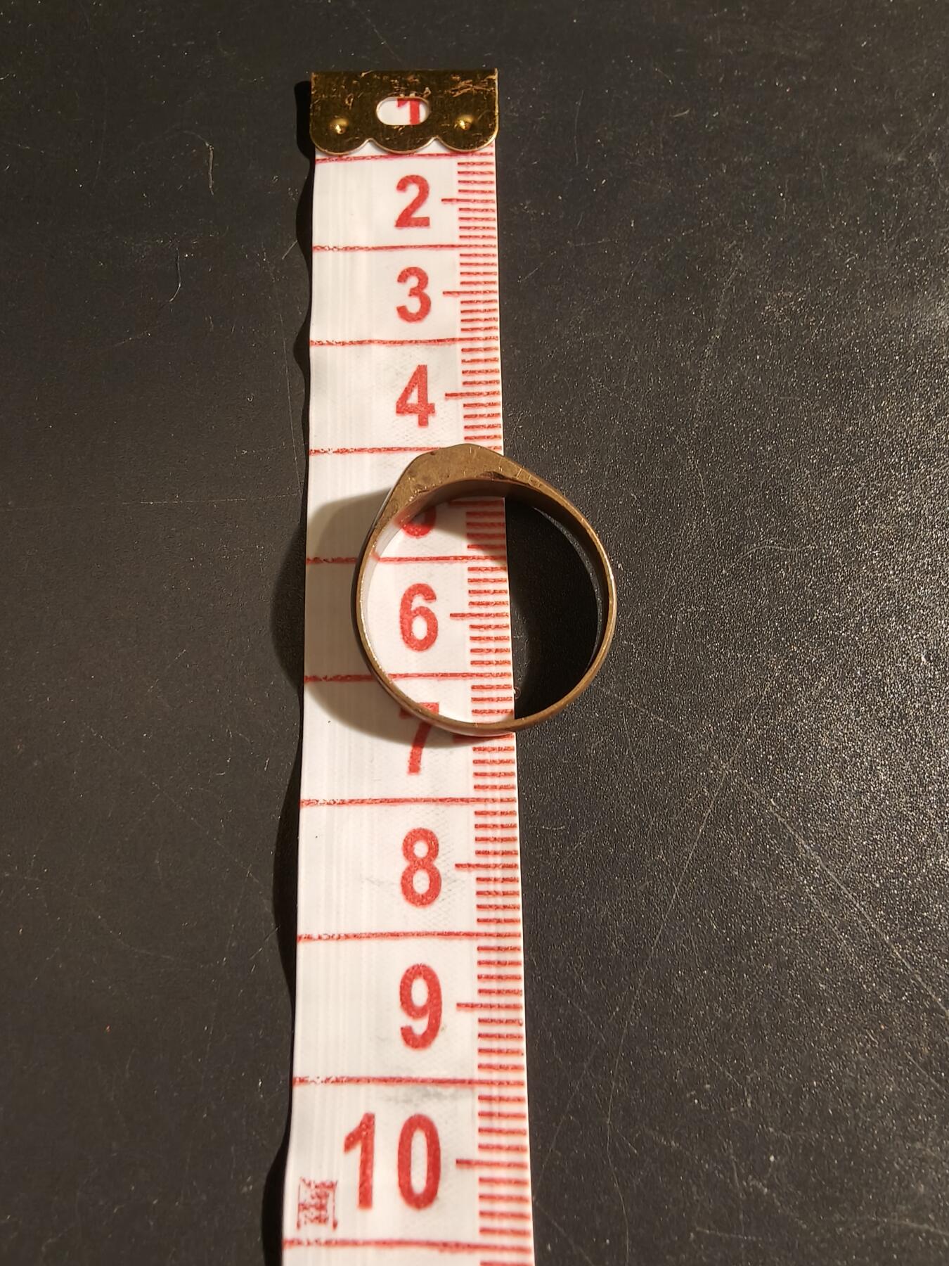 老王徽章第133期 德国一战铁十字风格战地戒指    直径21mm   周长75mm