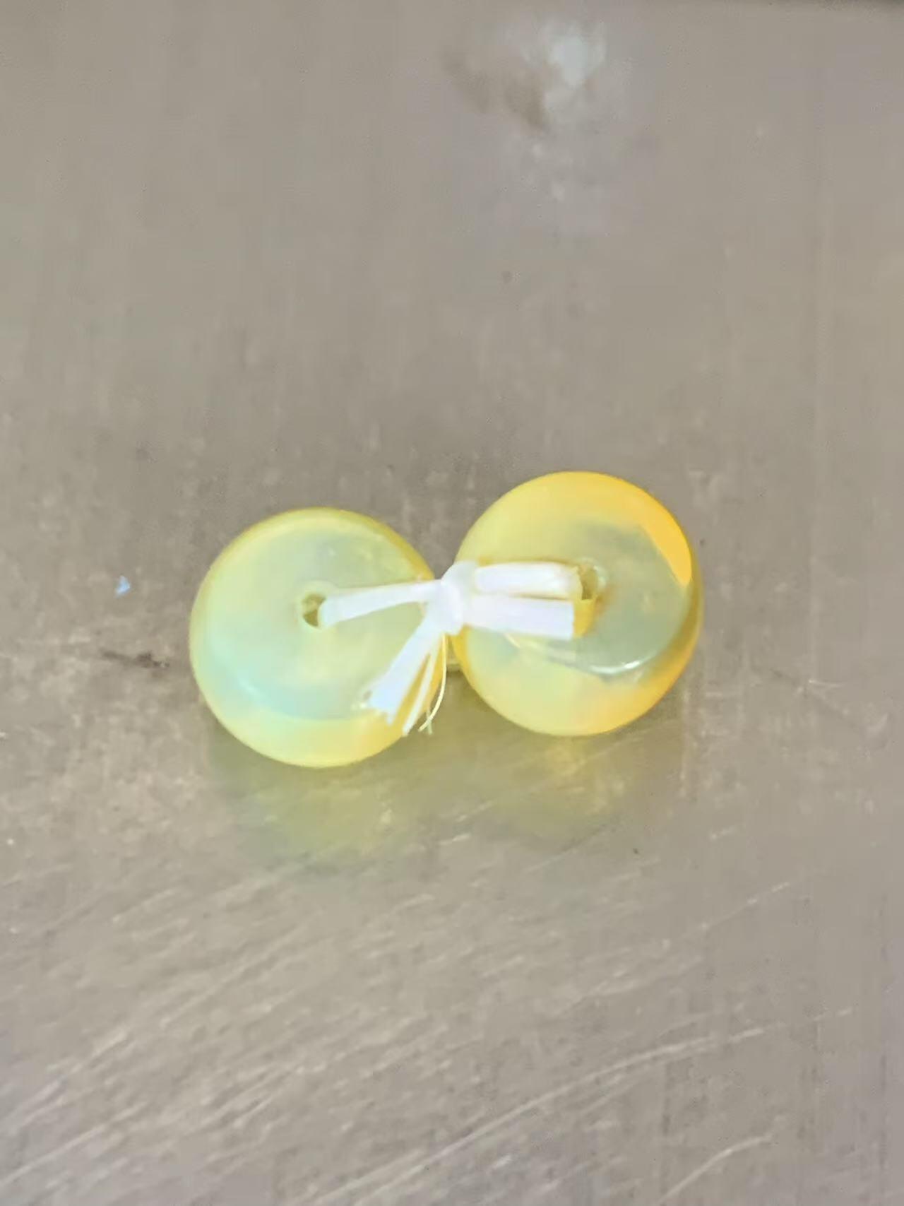 天然乌克兰原矿蜜蜡老形桶珠腰珠两颗，，