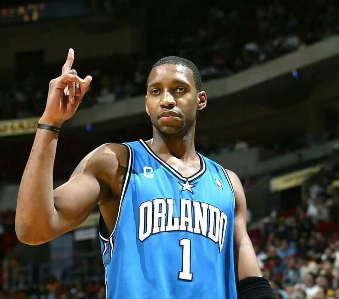 零元拍：‌   特雷西-麦克格雷迪！T-Mac! 麦迪亲签王牌化身MoneyBall奥兰多魔术NBA联盟得分王版本（三个版本陆续上拍），加签绰号“T-MAC”！
