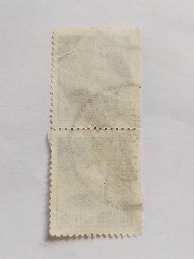 邮票专场 中华民国邮票 一千元。两连。