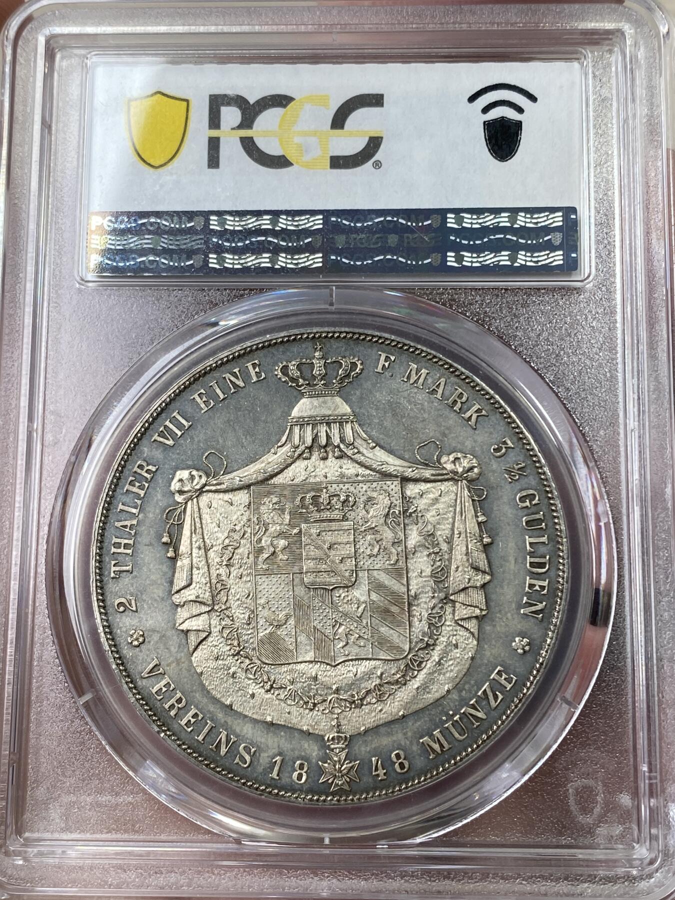 万国钱币拍卖第049期（万国夏季大拍） PCGS MS63 1848年德国萨克森-魏玛-爱森纳赫纹章流通2泰勒 单年发行1.9万枚的小邦名誉品种 好品极难 原味黄油转光浮雕质感 难以超越的品质 PC冠军分 