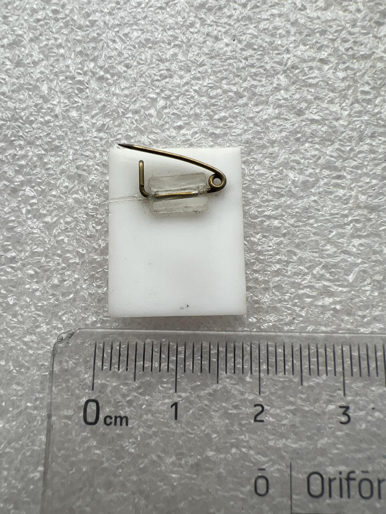 真品毛主席像章纪念章、 特色毛主席像章