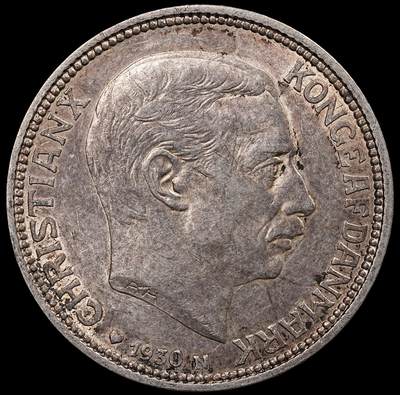 修遠堂世界钱币第七十七期 - 1930年丹麦国王60大寿纪念2克朗银币 15g，含银80%