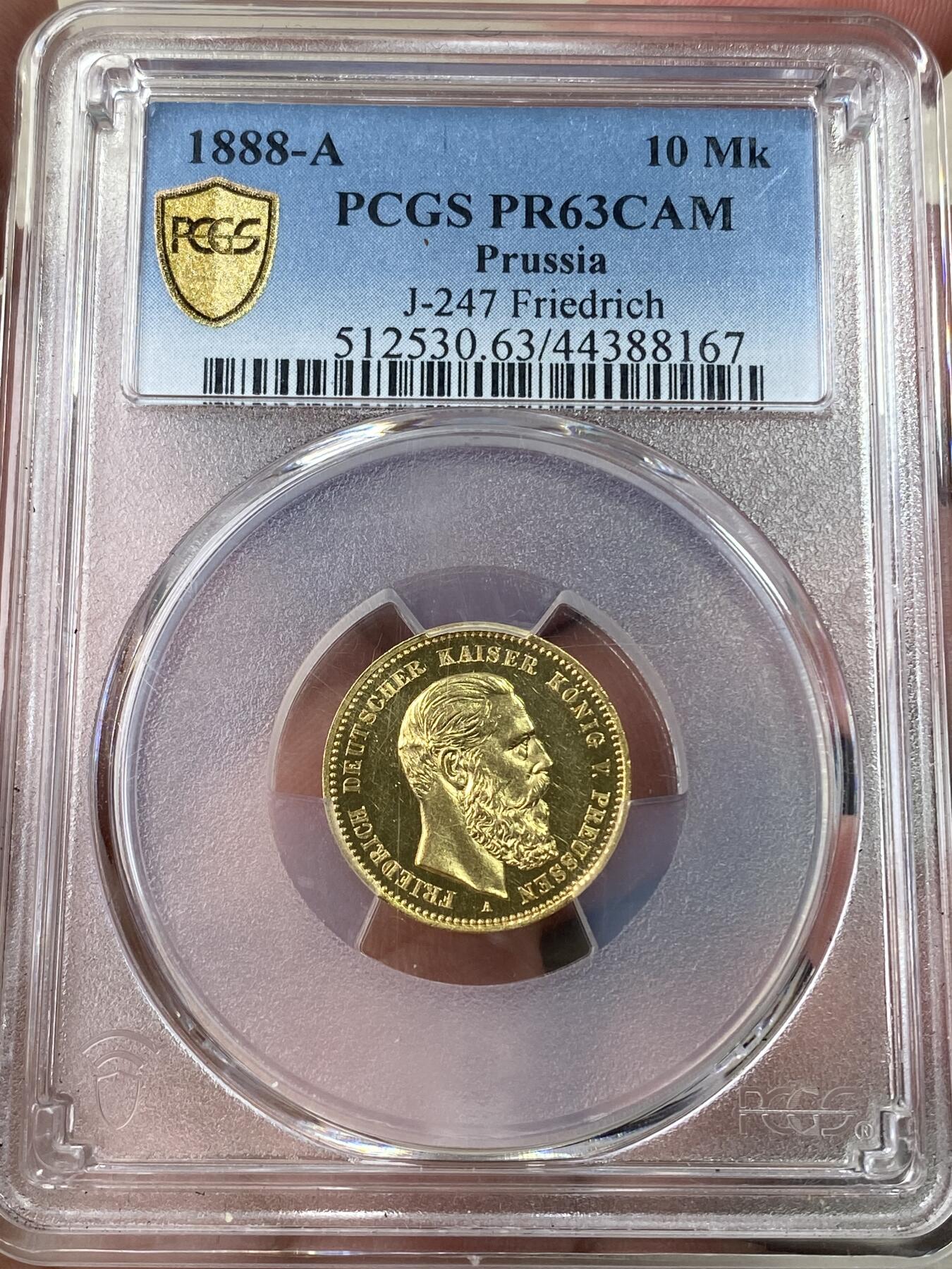 万国钱币拍卖第049期（万国夏季大拍） PCGS PR63CAM 1888年德国普鲁士三皇之年腓特烈三世10马克金币 罕见精制弗三短翅金币 精制黄金纯黑镜面底板 3.98g 900金