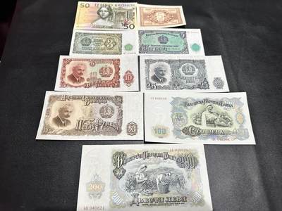《外钞收藏家》第五百四十四期（本期大蚂蚁、英镑首发、港币等精品以及品种丰富的裸币）（本平台长期征集拍品、欢迎藏友们联系合作） - 瑞典AU、其他意大利、保加利亚UNC- 9张一起 品相如图