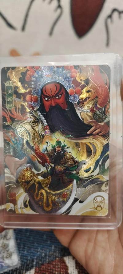 秋原瞳的小店第十七期（摘西瓜的季节，你是否还能记得那个熙熙攘攘月光下的自己） - 卡游三国京剧卡关羽