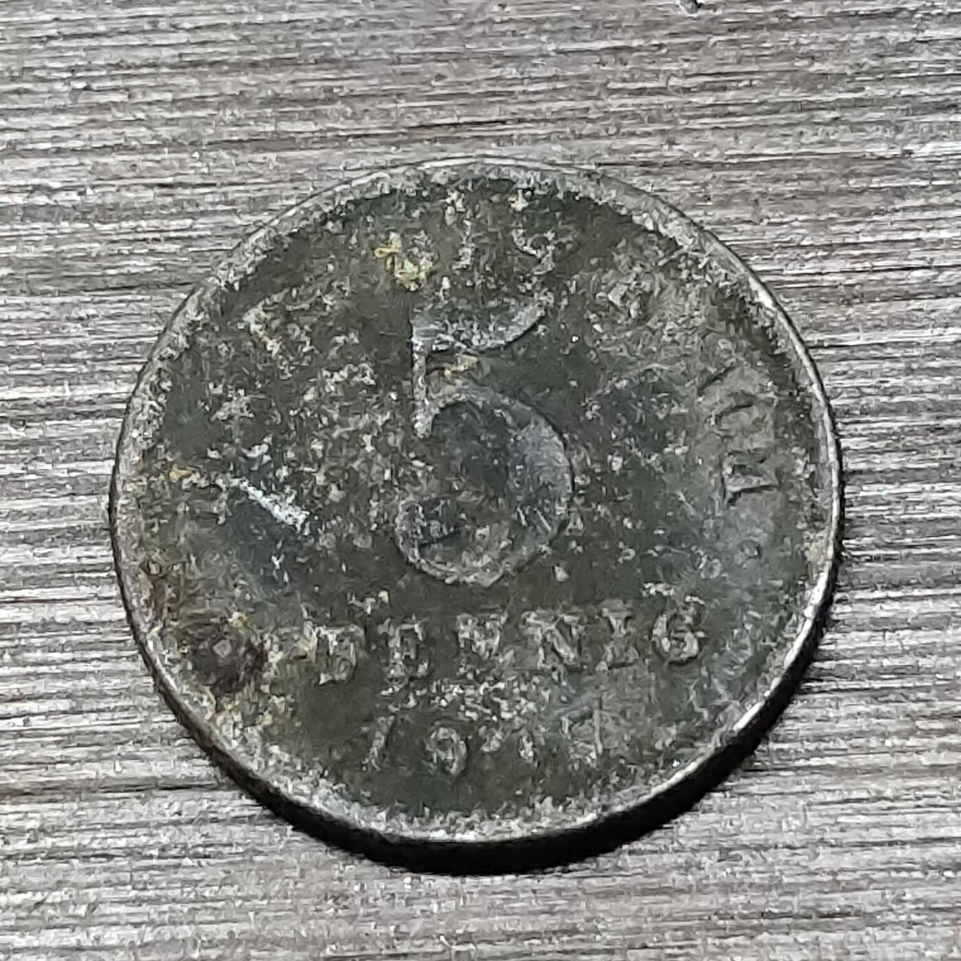 【铜匠收藏】★第125场★散币场，无佣金，30包邮。不满30元，支付5元运费。《接受代拍 代送NGC评级》 1917年 5芬尼 长翅