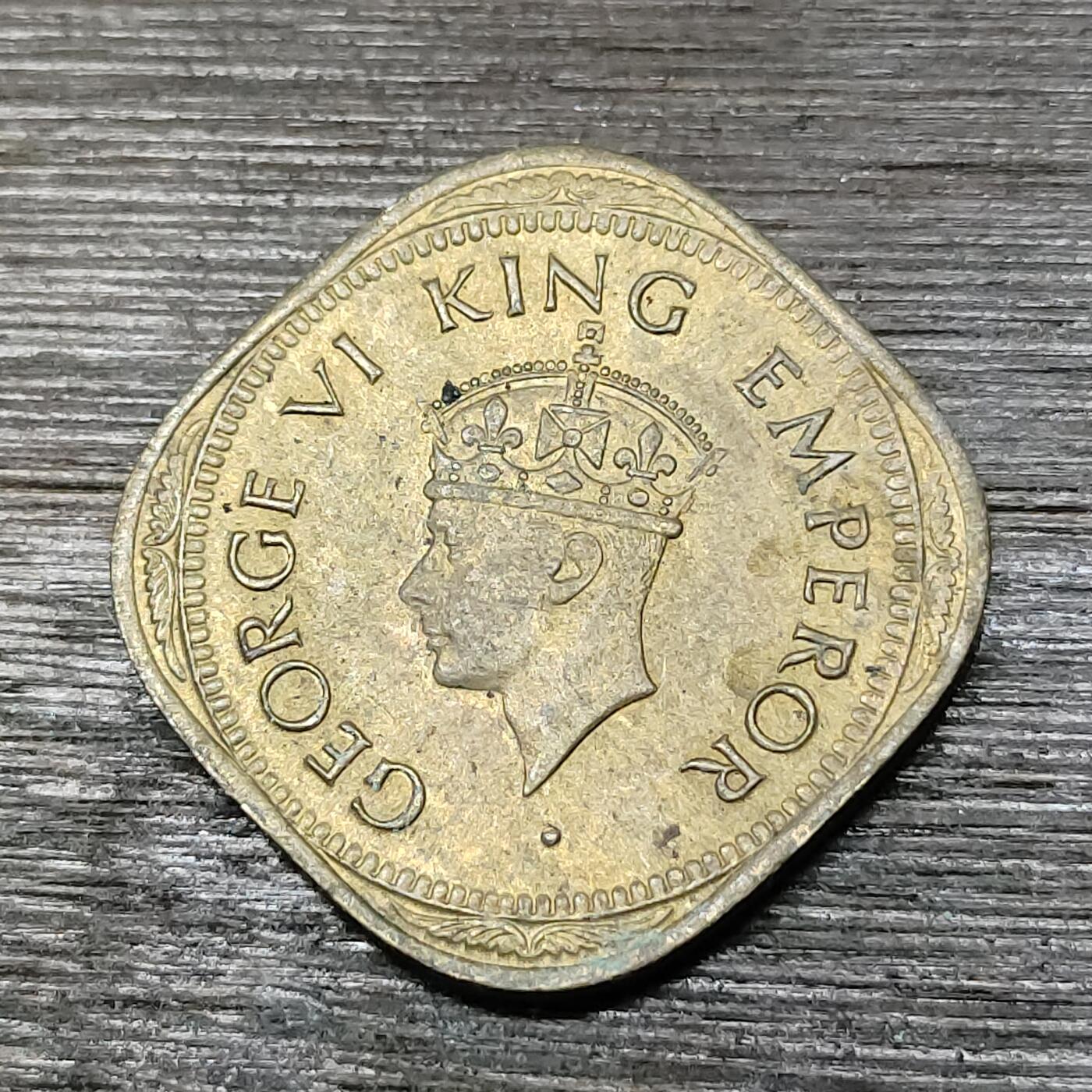 【铜匠收藏】★第125场★散币场，无佣金，30包邮。不满30元，支付5元运费。《接受代拍 代送NGC评级》 英属印度 1945年2安那 铜币